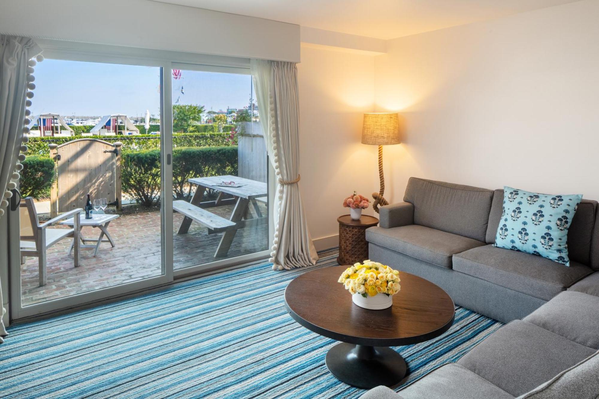 Baron'S Cove Hotel Sag Harbor Bagian luar foto