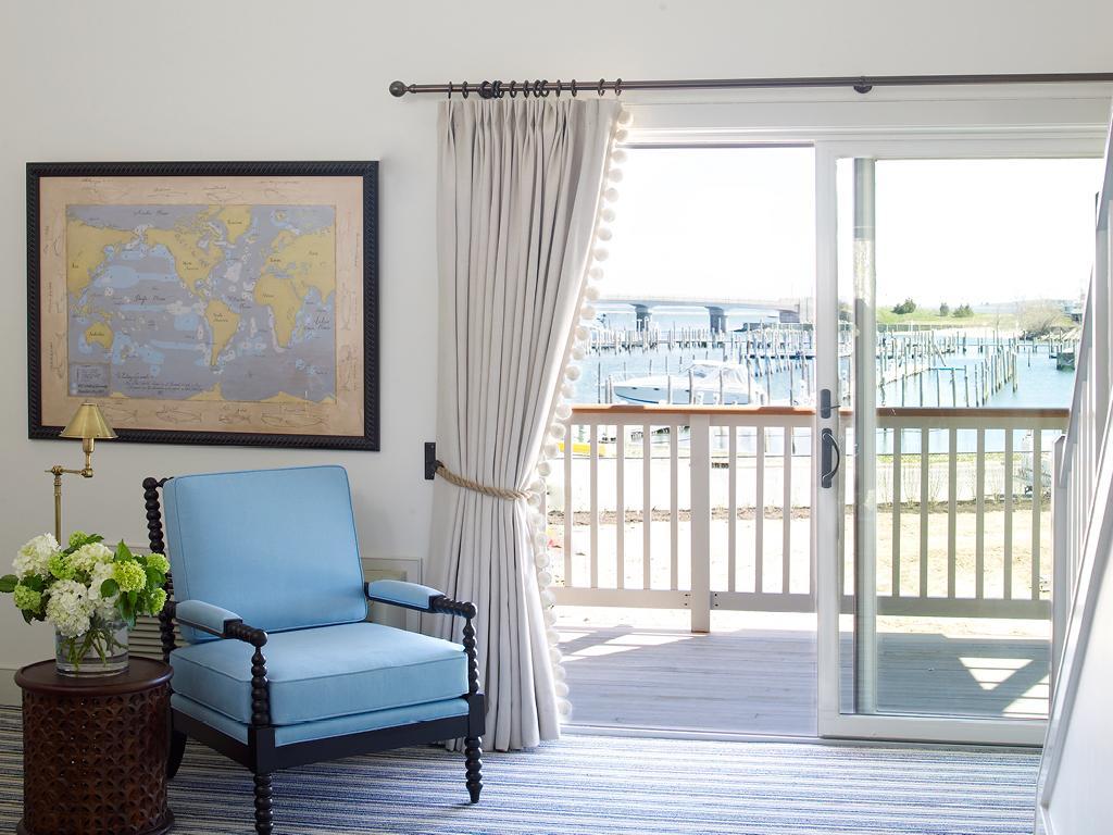 Baron'S Cove Hotel Sag Harbor Ruang foto
